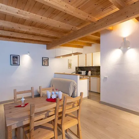 House With Free Wi-Fi In A Shared Farm, Bbq, Community Pool In Tenerife Lejlighed Fasnia