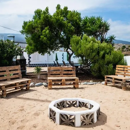 Lejlighed House With Free Wi-Fi In A Shared Farm, Bbq, Community Pool In Tenerife *